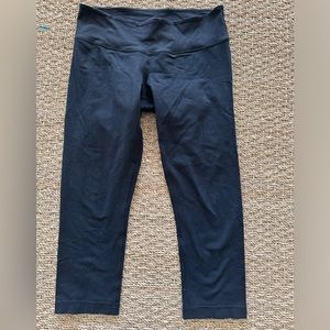 Lululemon Black Wunder Under Leggings